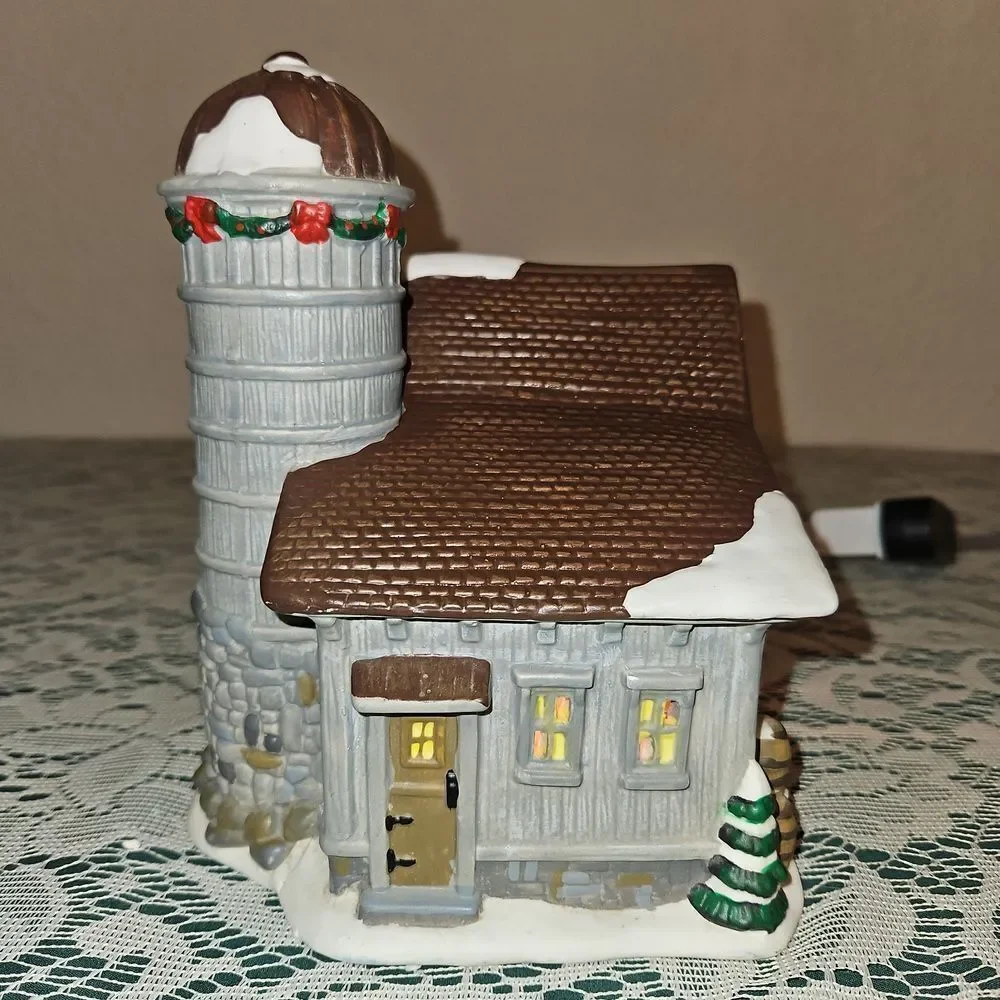 Adorable Christmas Lighted Village Barn Accessory